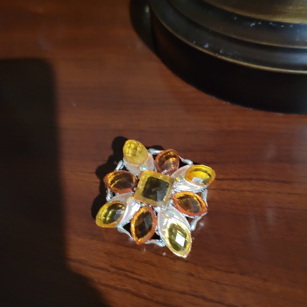 Brooch and pendant